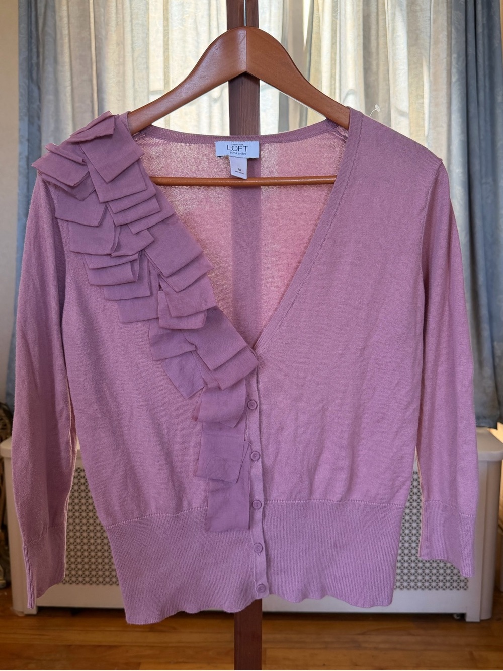 LOFT Dusty Rose Ruffle-Trim V-Neck Cardigan Size M